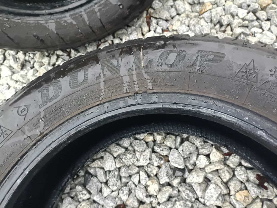 Opony zimowe 175/65R15 Dunlop Winter komplet