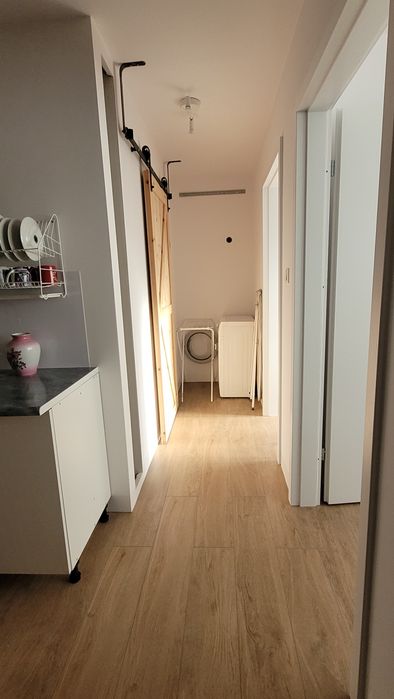 Pokój 2 pokojowym mieszkaniu