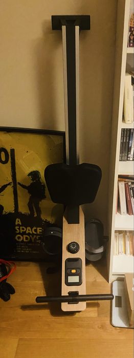 Bicicleta estatica e maquina de remo Novo e montado