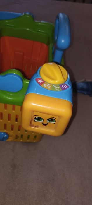 Інтерактивна іграшка кошик