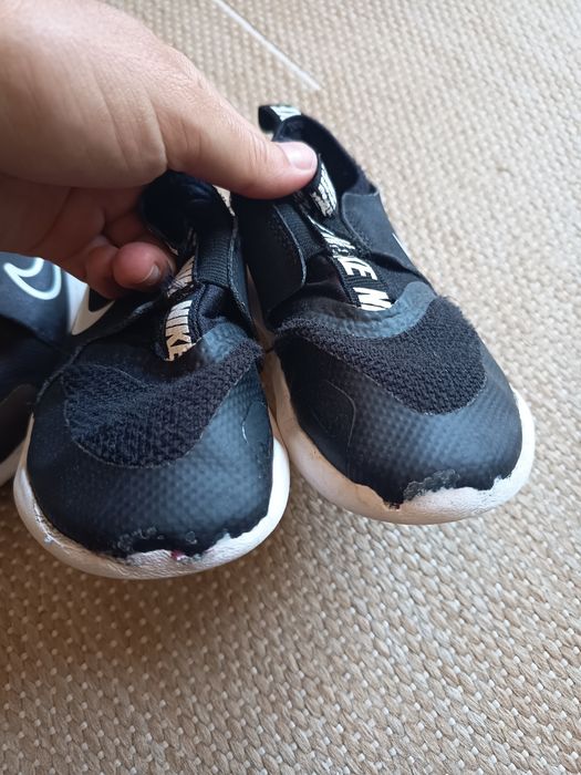 Tênis Criança Nike: Preço pelos 3 pares.