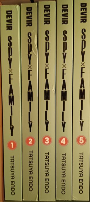 Coleção Spy x Family e My Hero Academy 1/13/14