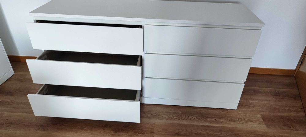 Cômoda IKEA 6 gavetões