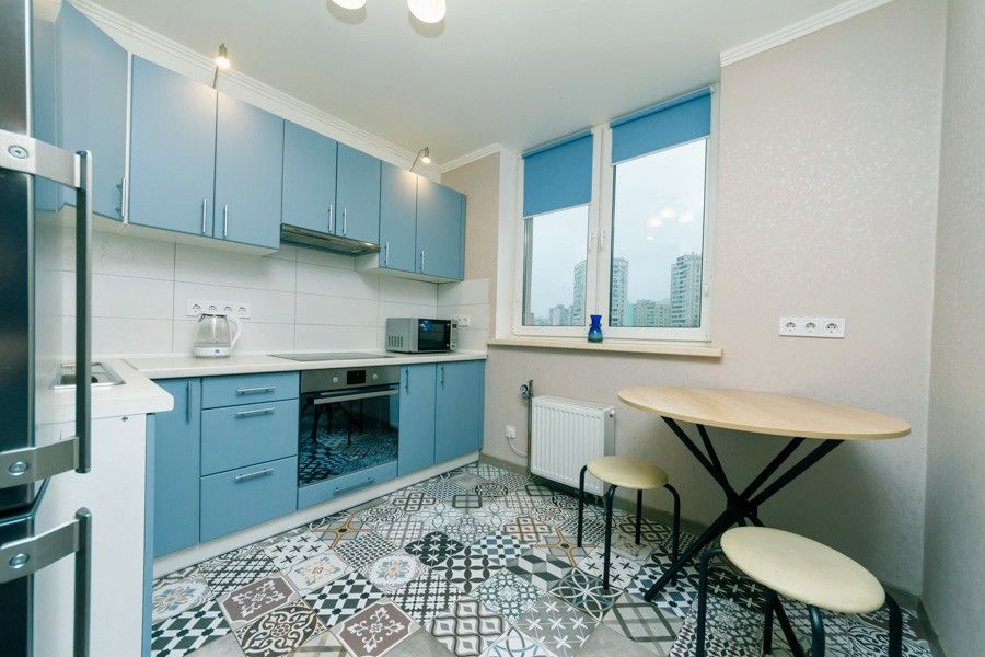 2х ком.Позняки,Харьковская посуточно, Ривер Молл