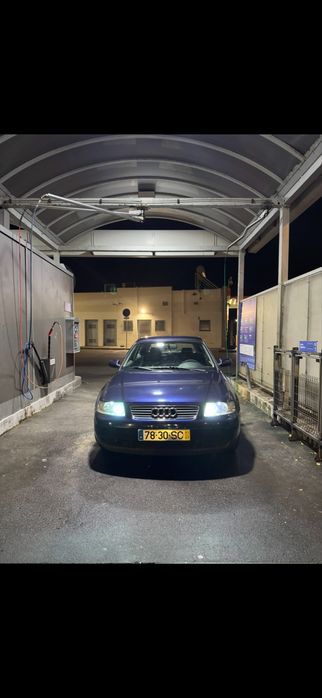 AUDI A3 1.6 GASOLINA • 102 CV • 3 PORTAS • 2001 •