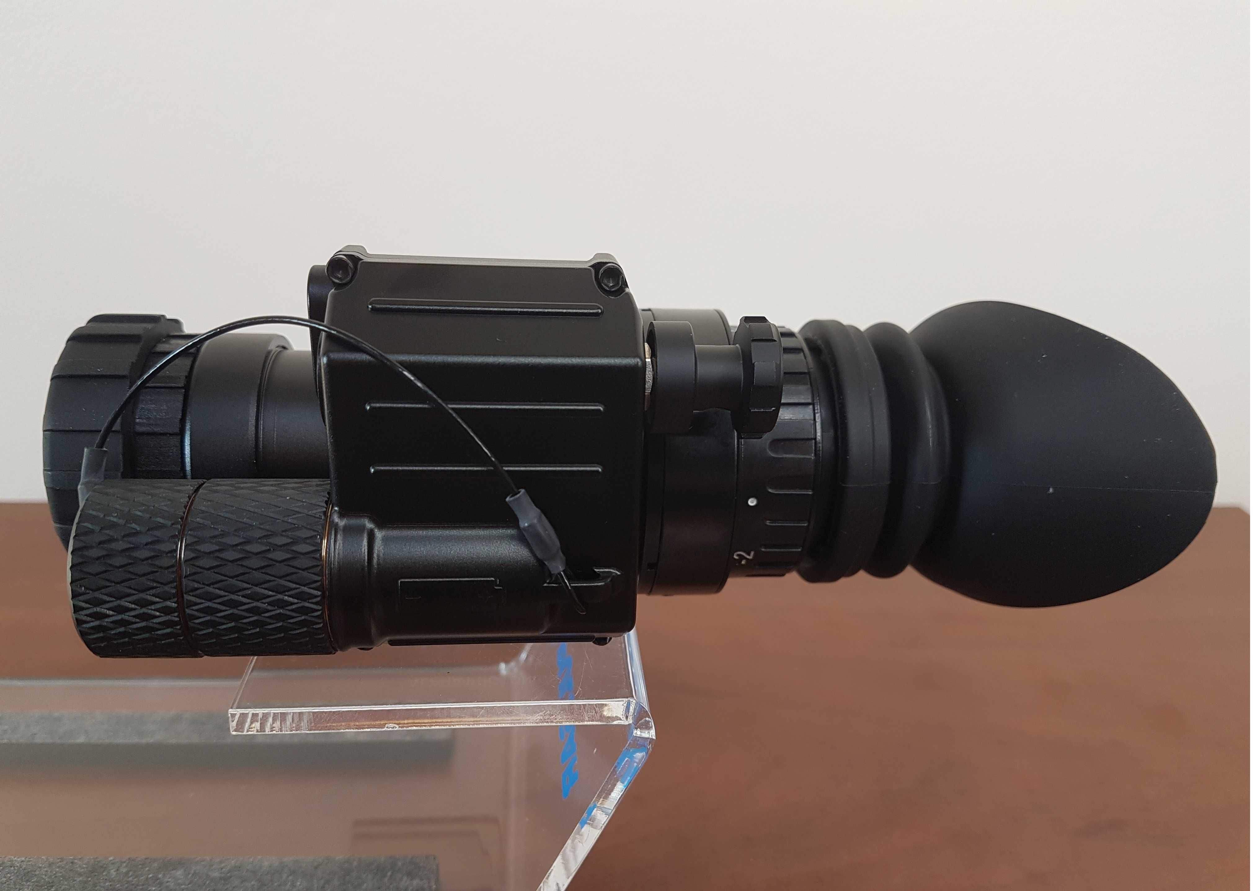 Прилад нічного бачення PVS 14, Gen2+ (Зелений люмінофор) ПВС-14: 135 ...