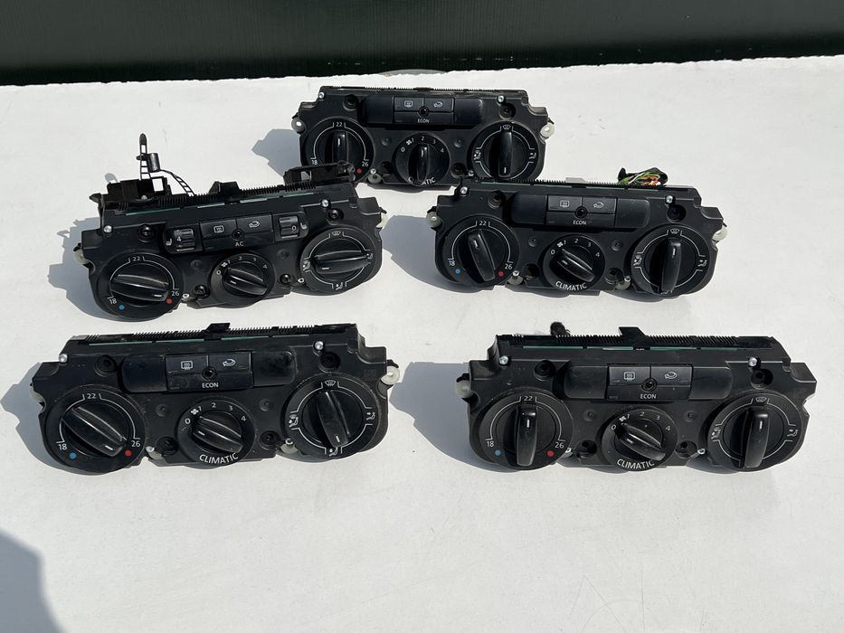 Блок управління клімат контролю пічкою Golf Touran Jetta Octavia A5