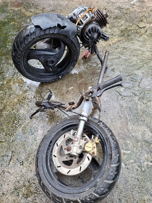 Peças piaggio nrg