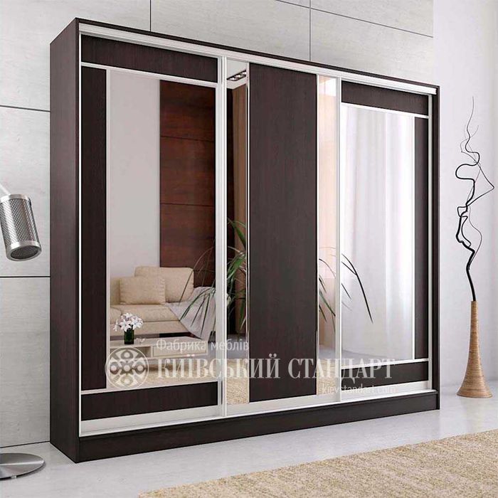 Шафи купе "Київський стандарт " під  замовлення  .