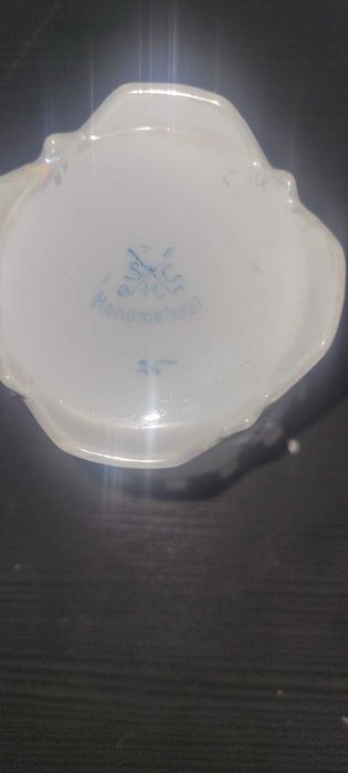Chávena Antiga em Porcelana Madrepérola - Pintada à Mão (Handmalerei)