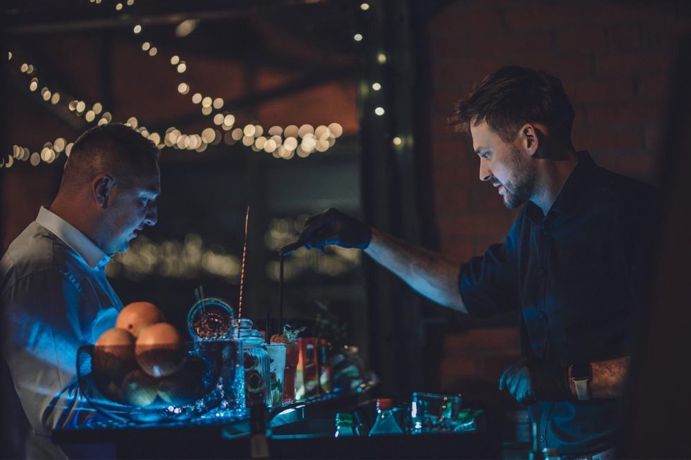 Barman / Bar mobilny | Wesele | Urodziny | Wolne terminy