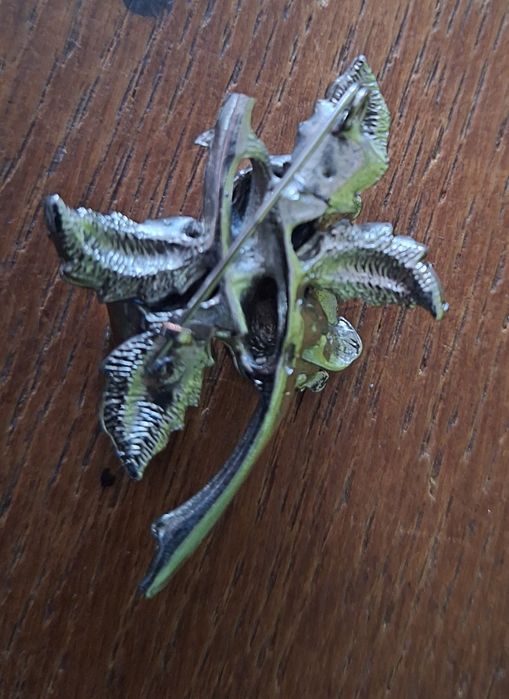 broszka - bukiet 3 różyczek