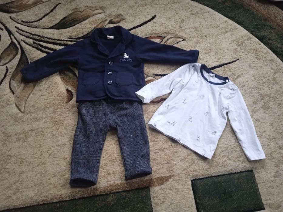 Костюмчик трійка