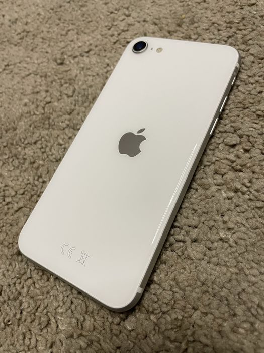 iPhone se2 2020 jak nowy