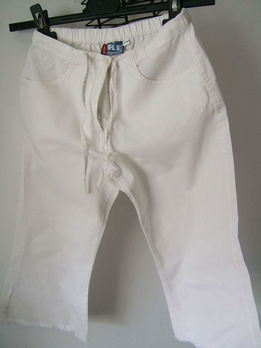 Adjustable-waist white 7/8 fabric shorts - Kiff