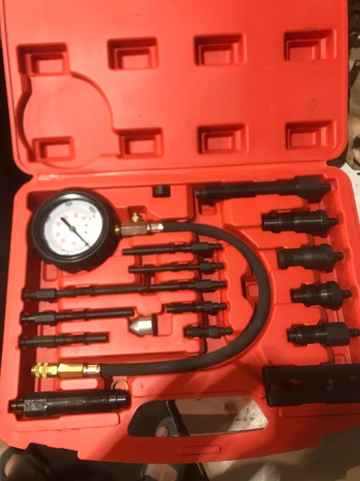 Аренда компрессометра для дизеля  манометр компрессотметр
