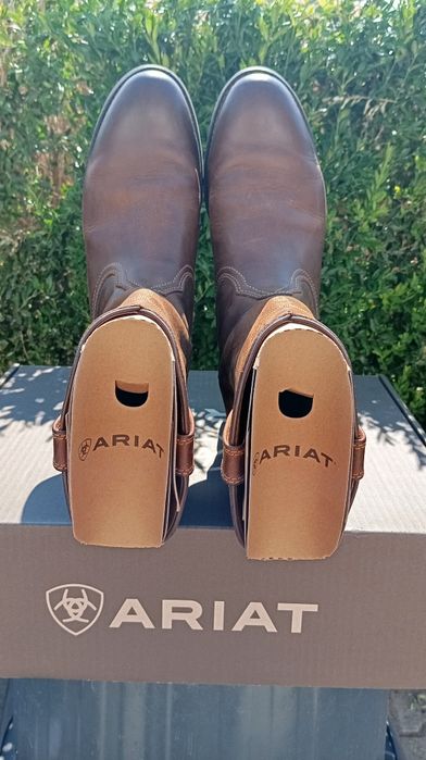 Botas de couro / botas cowboy