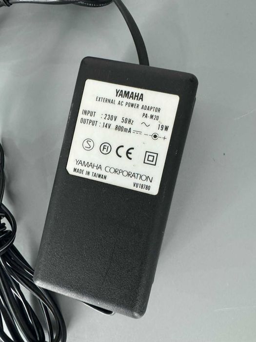 Oryginalny Zasilacz Yamaha PA-M20 14V 800mA
