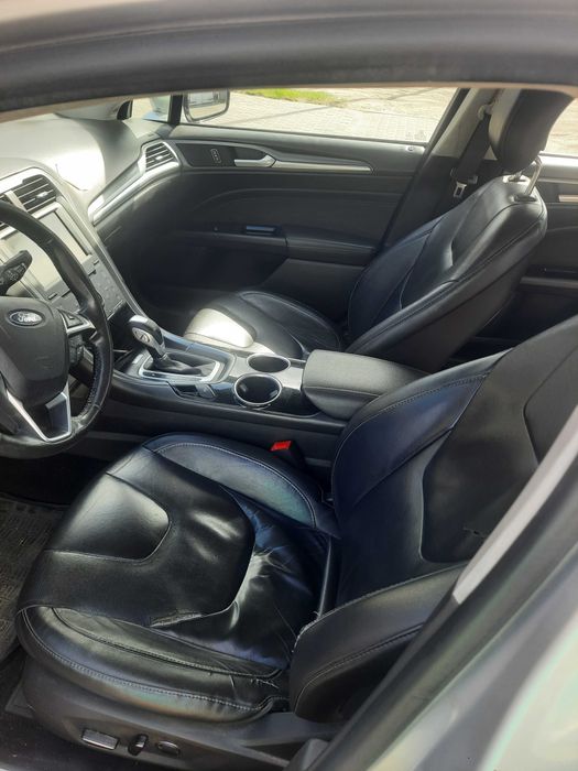 Sprzedam Ford Fusion hybryda 2013 rok