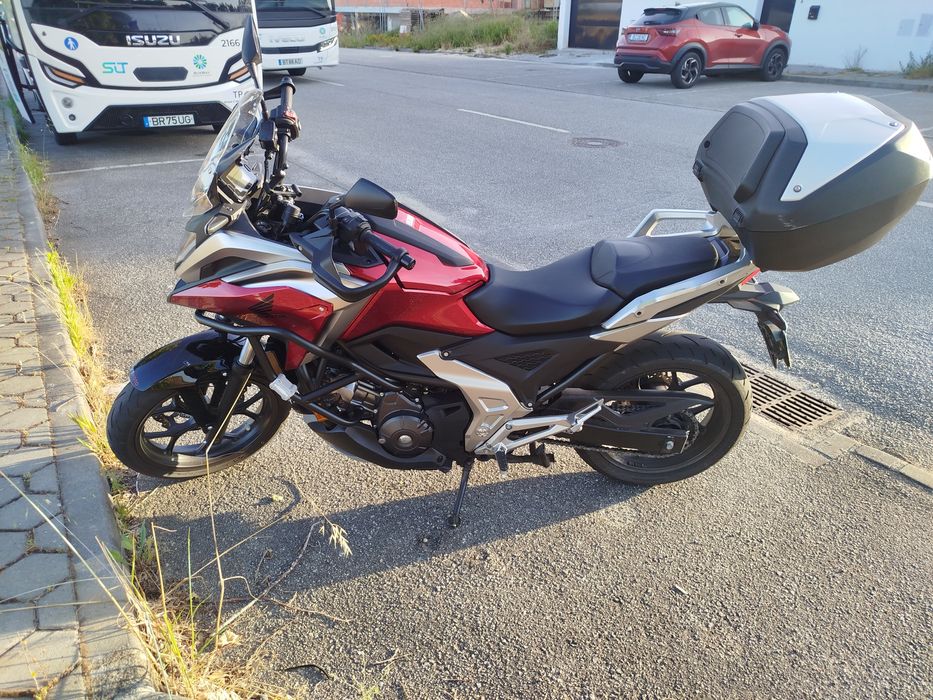 NC750x DCT (automática)2024