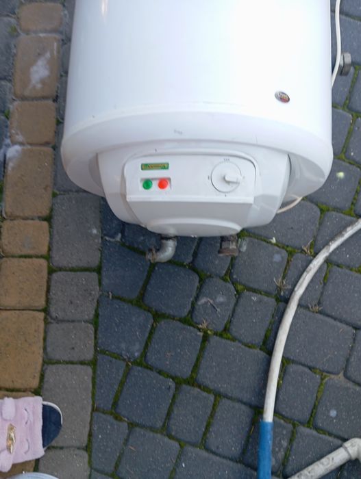 Bojler do grzania ciepłej wody