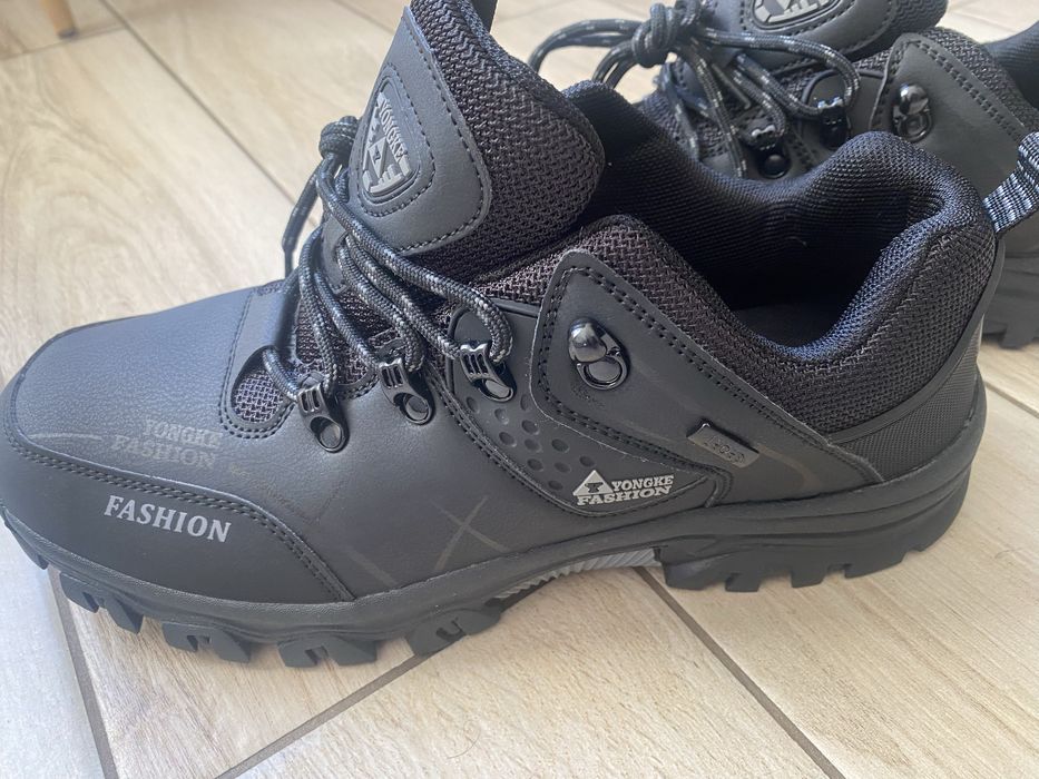 Buty męskie wiosna-jesień trekkingowe