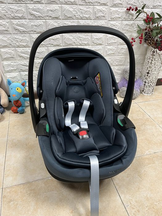 Автокрісло MAXI-COSI Pebble 360 PRO Група 0+ (0-13 кг) автолюлька