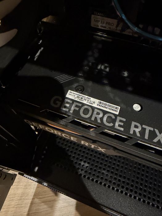 PC GAMING — RTX 4060 + i5-13400F