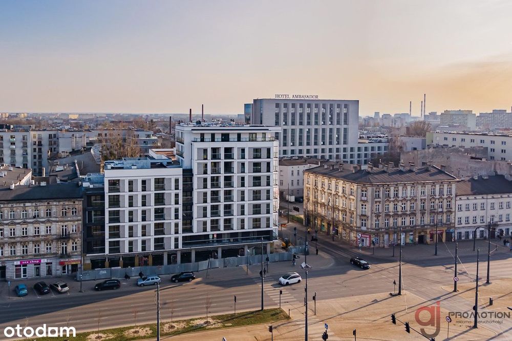Sprzedam bezpośrednio kawalerką w centrum Łodzi przy Galerii Łódzkiej.