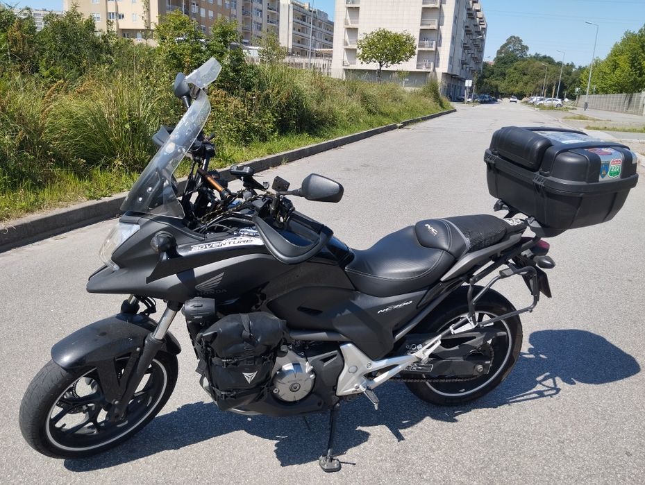Honda Nc 700 x DCT do ano 2013, caixa de velocidades automatica