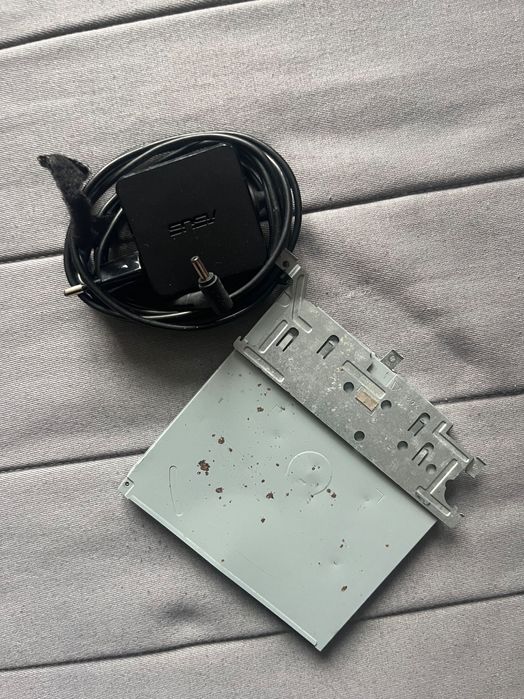 Asus a541SA uszkodzony