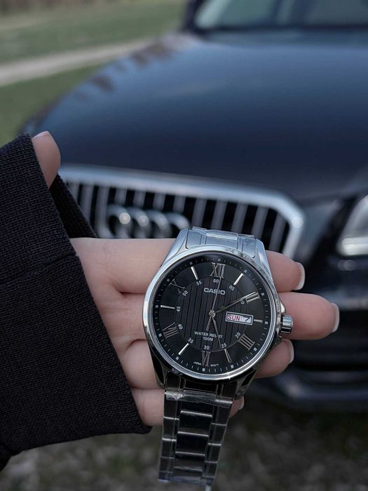 Чоловічий годинник CASIO COLLECTION MTP-1384D (білий, синій або чорний)
