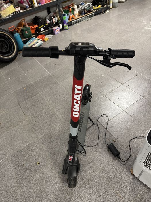 Trotinete Eletrica Ducati Pro 2