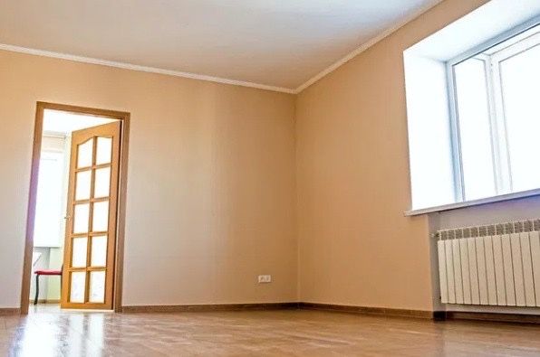 3 кім. Центр, Новобудова