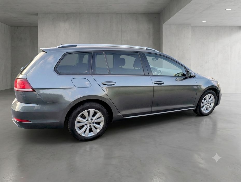 VW Golf VII Confortline (110 cv) – 2018 | Nacional