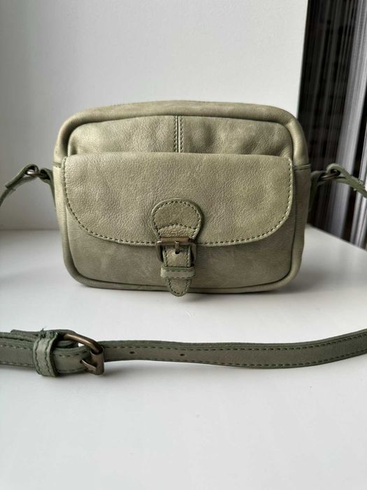 Шкіряна фірмова сумочка  через плече Fat Face Venice! Оригінал