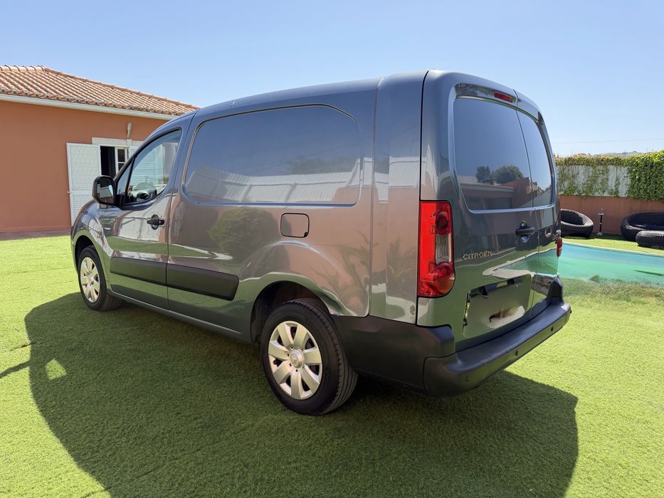 Berlingo Longa 1.6 HDI  Excelente para Trabalho
