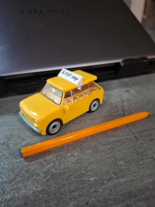 Klocki fiat 126p zabawka