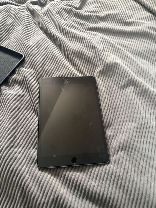 Apple iPad mini 5 64GB Wi-Fi Space Gray – sprawny