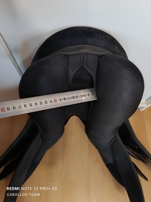 17 cali łęk 30/31 siodło wszechstronne Thorowgood Maxam Id.135