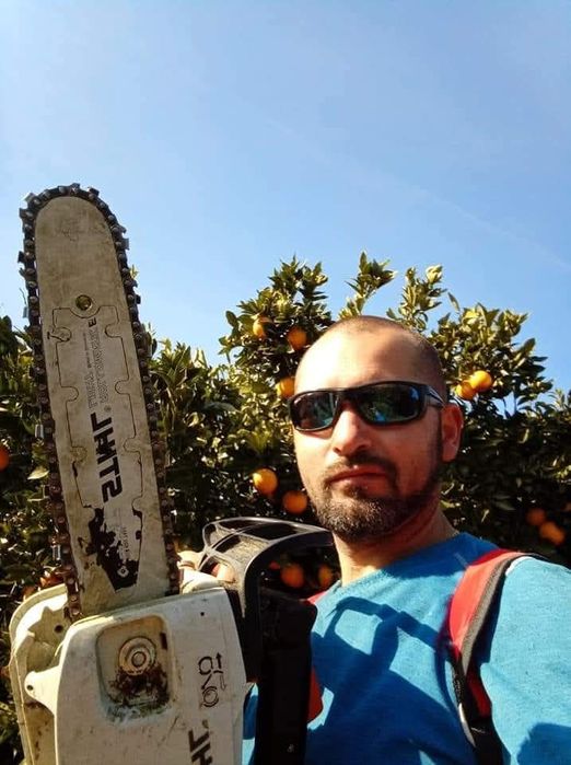 limpeza de mato e pavimento