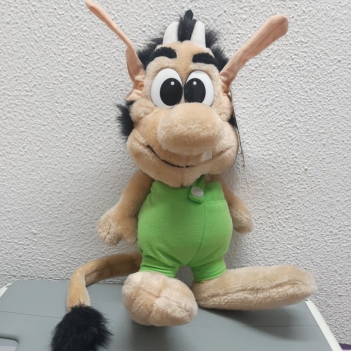 Hugo Doll (1996)64297819205635120