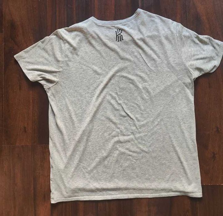 Nike Kyrie Irving NBA T-shirt XL Rare Vintage