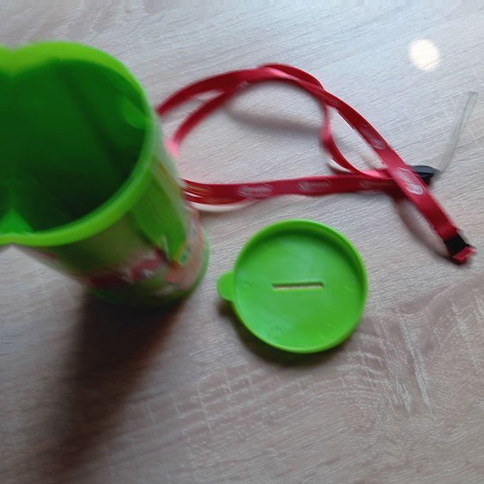 Skarbonka + smycz. G