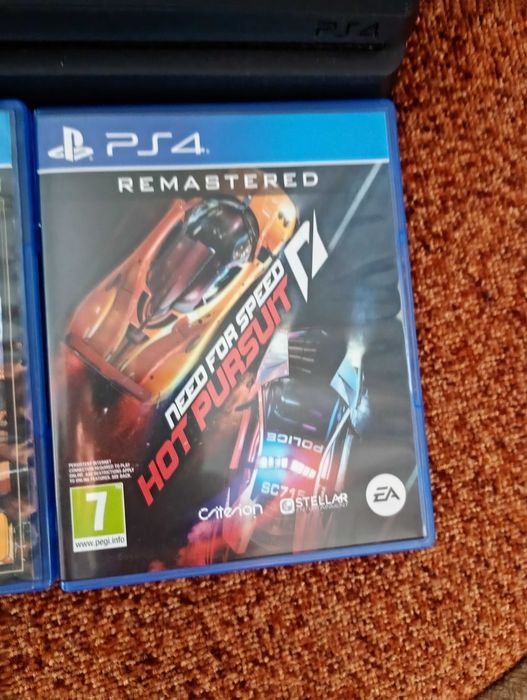 Sprzedam PlayStation 4