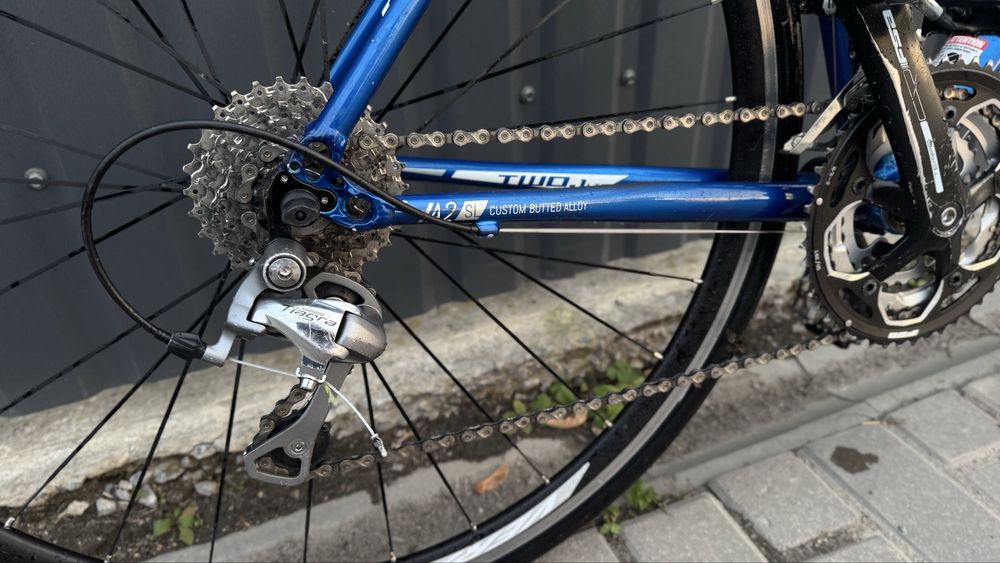 Шоссейный велосипед Fuji