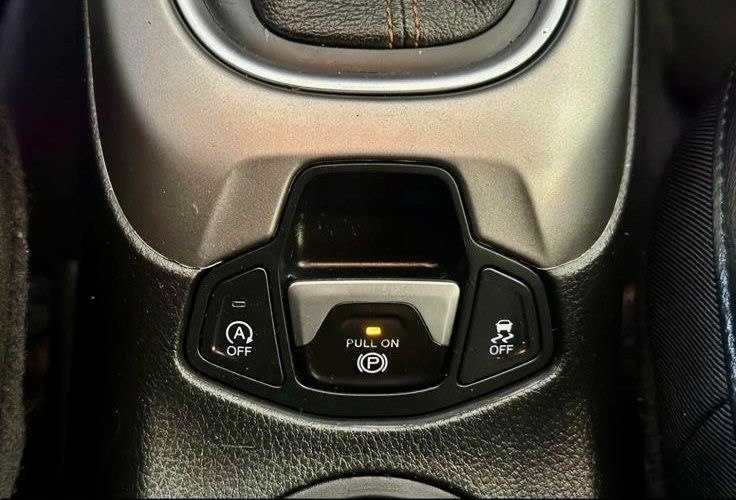 Продам автомобиль Jeep Compass  2020 г.