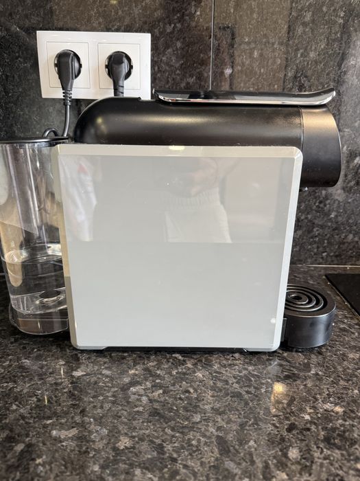 Maquina café DELTA  Q miniqool impecavel.
