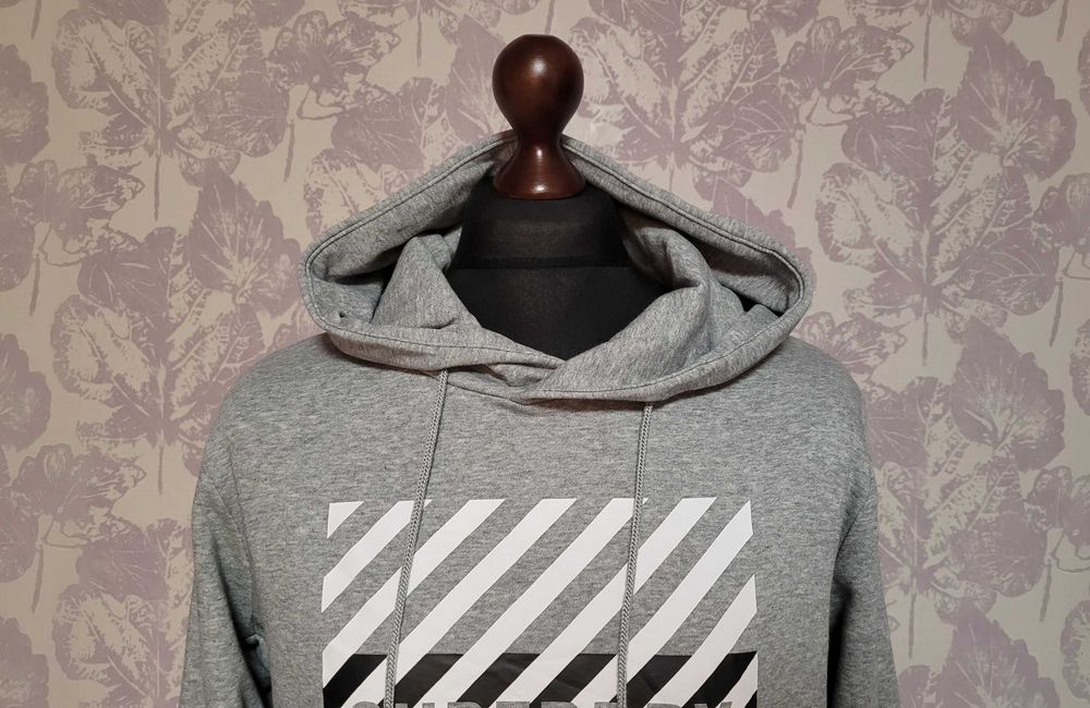 Толстовка Superdry.