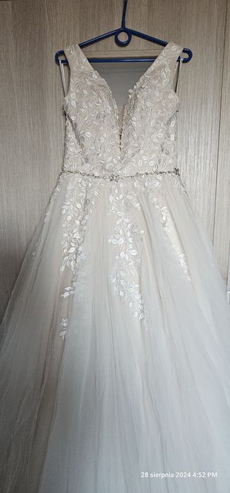 Suknia ślubna roz.38